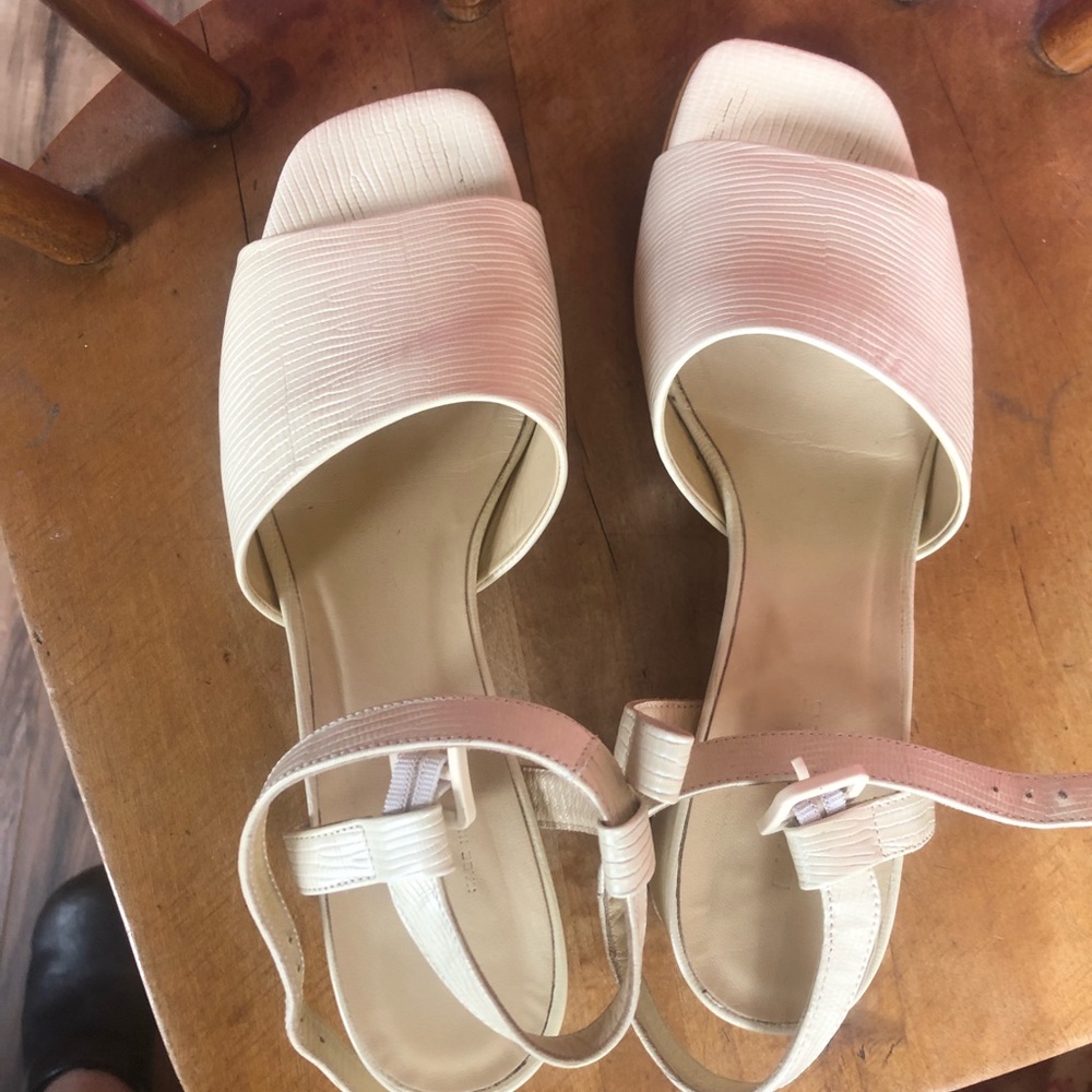 Everlane Block heal Sandals, cream white